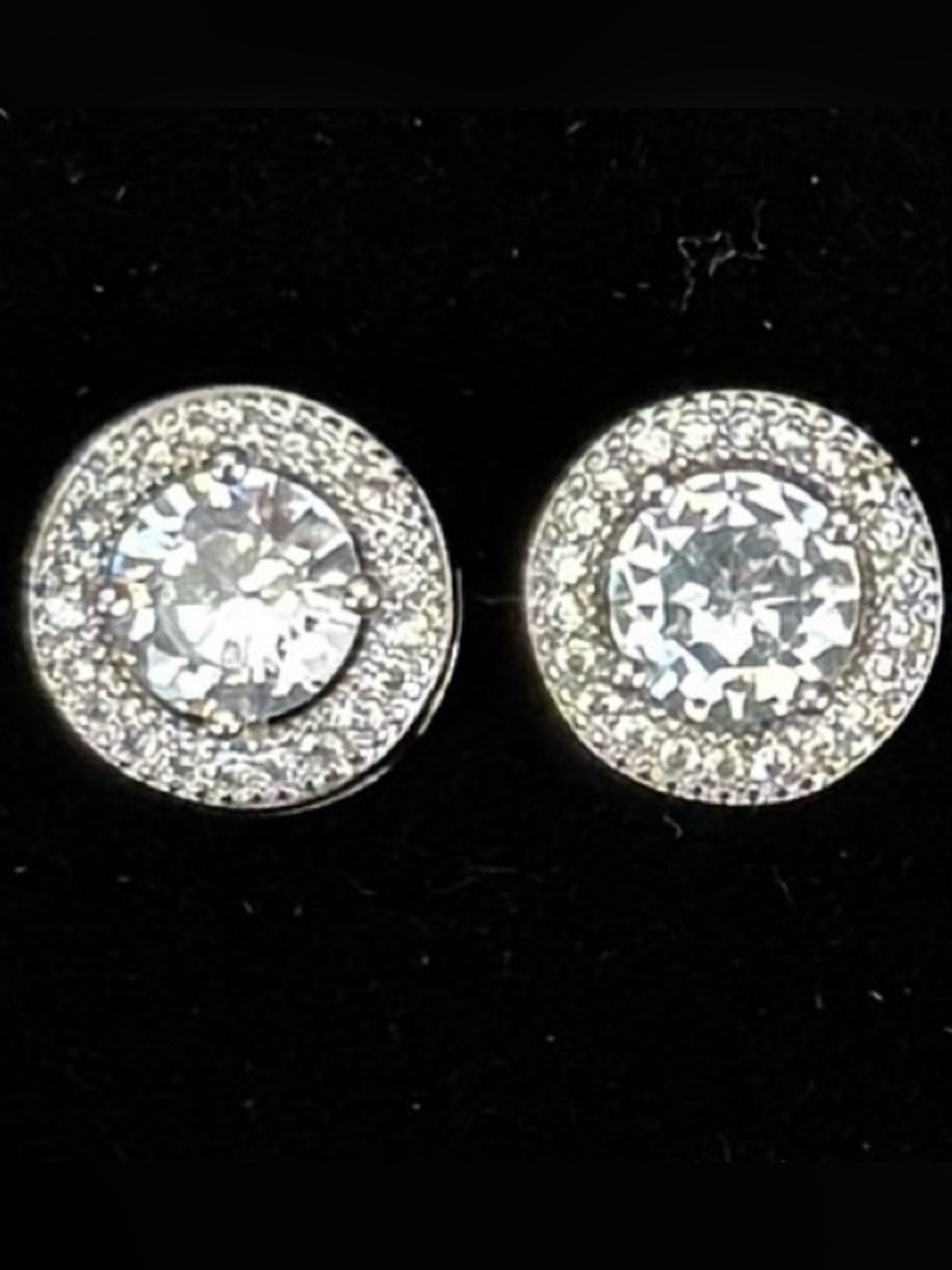 Beautiful raised silvertone, bling pierced earrings